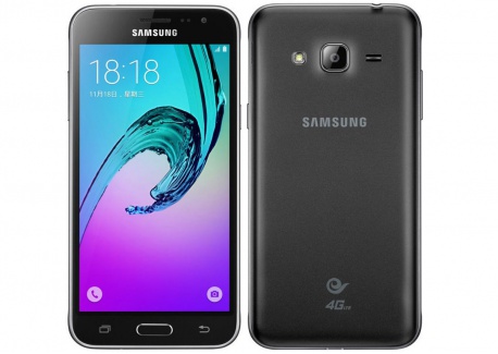 Samsung Galaxy J3 Smartphone débloqué 4G (Ecran: 5 Pouces - 8 Go - Micro-SIM - Android Lollipop 5.1) Noir